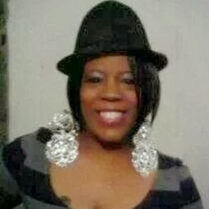 Meet your Posher, Renee